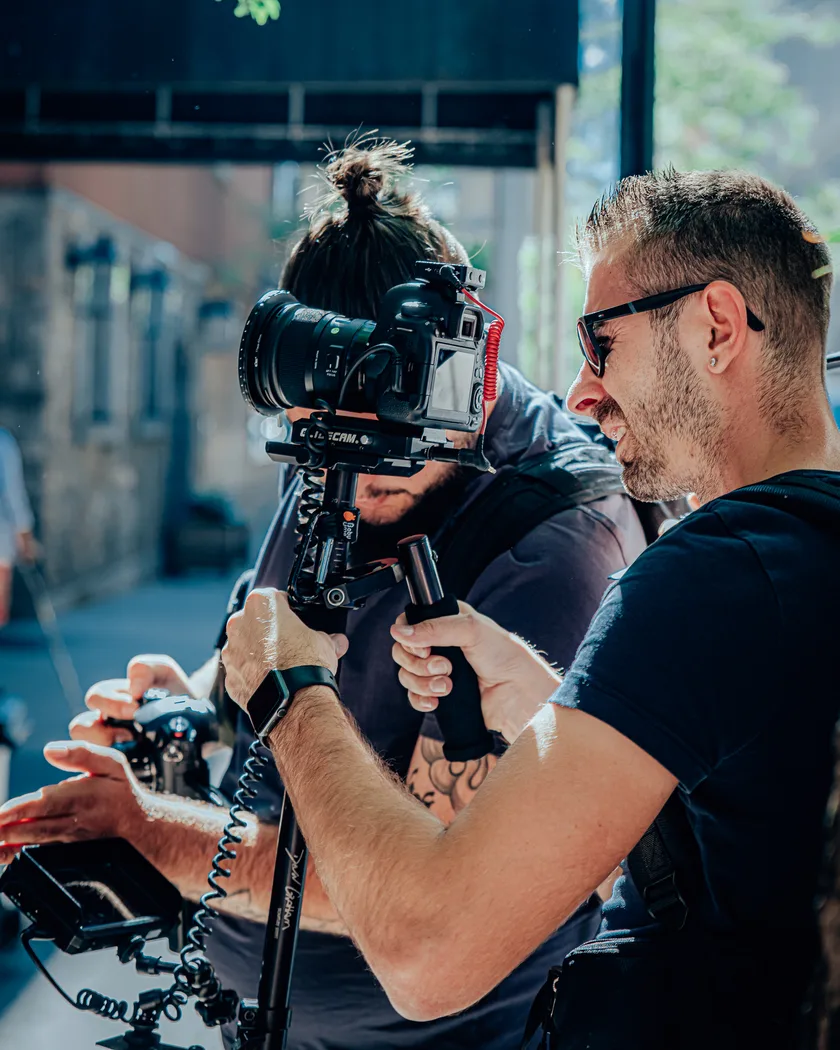 Oliver Albrecht on a shoot in New York, working behind the camera rig